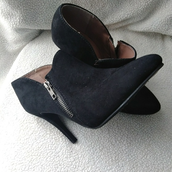 MOSSIMO HEELS SIZE 7.5 - Picture 2 of 4